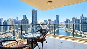 FURNISHED | PRIME WATERFRONT LIVING | ELEGANT RESIDENCE