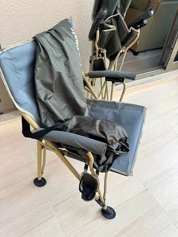Camping chair or beach Lightweight foldable set of 2, with transport bags good used condition