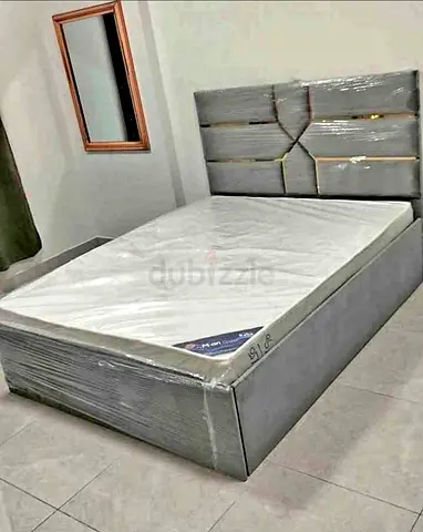 BRAND NEW KING SIZE LUXURY BED WITH MATTRESS FOR SALE