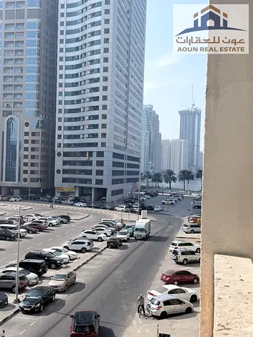 🏡 **Elegant 2-Bedroom Apartment for Annual Rent in Al Majaz 3, Sharjah** Discover comfortable family living in a prime location opposite Al Majaz Pa