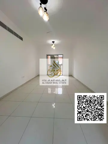 🌟 شقة غرفتين ماستر وصالة و3 حمامات وخزانات حائط مع بلكونة | المويهات 3 (45 ألف)
