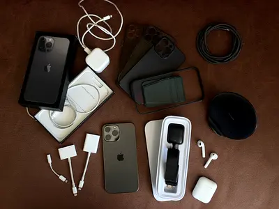 iPhone 13 Pro Max 512GB - Graphite, Good Condition + Accessories Set (read description)