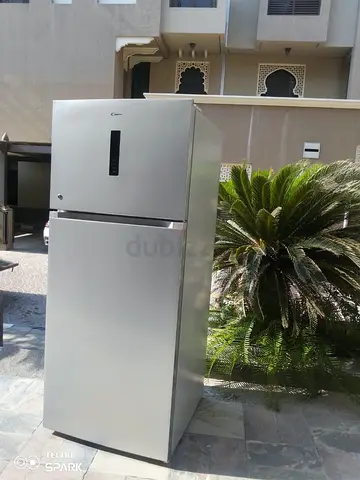 Candy Top Mount Refrigerator 580 Litres Dimensions (W x D x H) 78.5 x 75 x 181.5 cm. Double Door