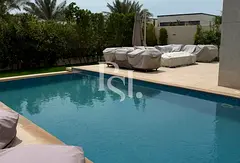 6BR Corner Villa | Beach Access | Prime Location