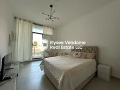 Fully furnished I Rented I Glass Balcony