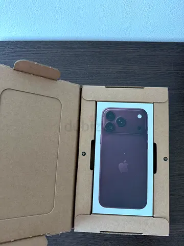 iPhone 18 pro max new sealed box 256gb
