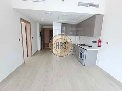 Comfortable and luxurious 1bhk with fully fitted kitchen only 67k ready to move