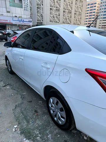 Toyota Yaris 2015 SE GCC Specs