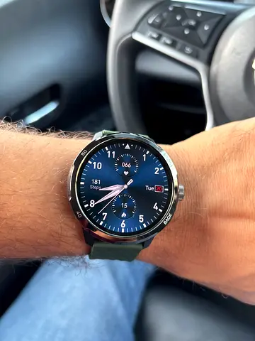 Armor Watch Ulefone Smartwatch with round AMOLED display (worn, good condition) gorilla glass