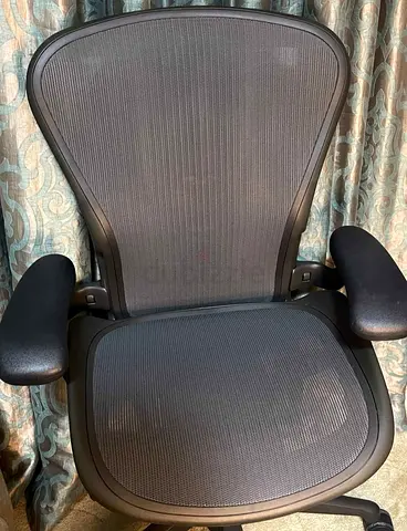 Latest Remastered Herman Miller Aeron Graphite Chair Fully Loaded Size B