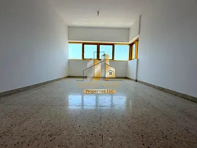 LARGE 2BHK APARTMENT | 2 BATHROOMS | BALCONY
