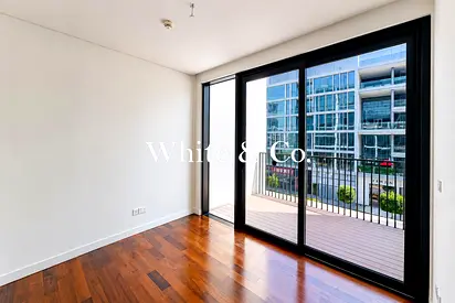 Spacious 1 Bed | Hills Park | Prime Choice
