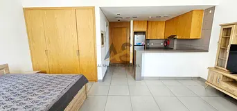 12 Cheques - Ready to Move - Furnished & Spacious
