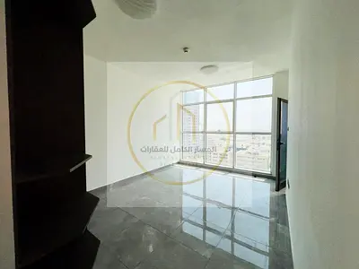 شقة غرفة وصالة مع بلكونة وإطلالة مفتوحة وتشطيبات راقية وخزائن بالحائط باركن وجيم ومسبح مجاني وتأمين كاش في المجاز 2 شارع جمال عبد الناصر