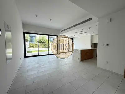 Hot Property 3BR Townhouse Villa For Rent in La Rosa Villanova
