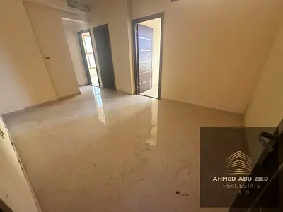 شقة غرفتين وصالة للإيجار السنوي في الروضة عجمان | مساحة واسعة وحمامين بـ موقع حيوي قريب من جميع الخدمات والمدارس | 33 ألف على 4 أو 6 دفعات وتأمين شيك