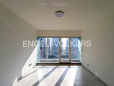 Stunning Lake View | Bright & Spacious | Renovated