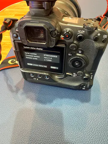 Canon R3 body