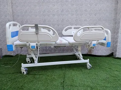 Medical bed electrical