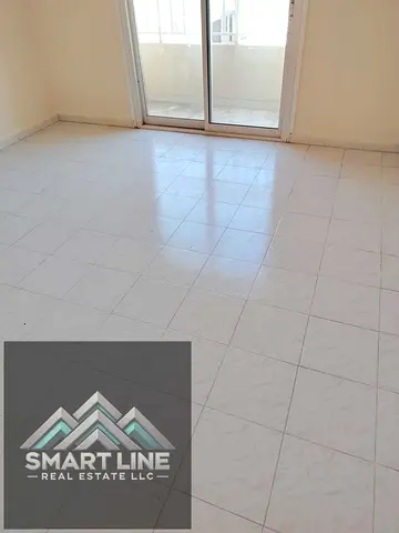 Near to sachool near to bus stop ready to move 2bhk with balcony family building rent only 27990