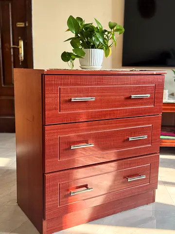 Wooden Chest of Drawers