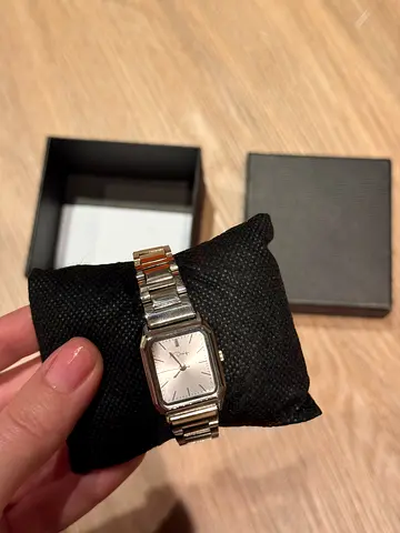 Classic Silver-Tone Women's Rectangular Analog Watch with Metal Bracelet