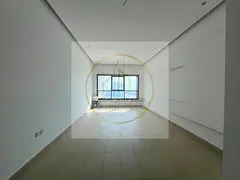 Second tenant || A/C provided by the landlord || Sea view || Free gym and pool || Strategic location