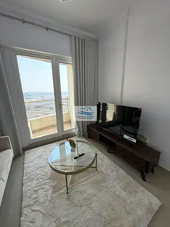 City View 1BR | Manchester Tower | Balcony Access