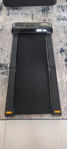 KingSmith WalkingPad R3 Foldable Treadmill – Excellent Condition, Like New