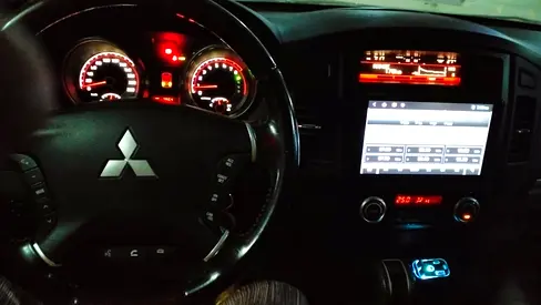 2013 Mitsubishi Pajero GLS Top Line - GCC Specs | Excellent Condition