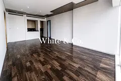 Vacant Now | Larger Layout | High Floor
