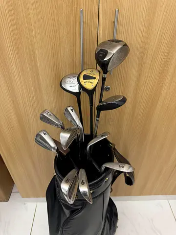 Golf Club Set with Black Bag & Accessories Delivery Available