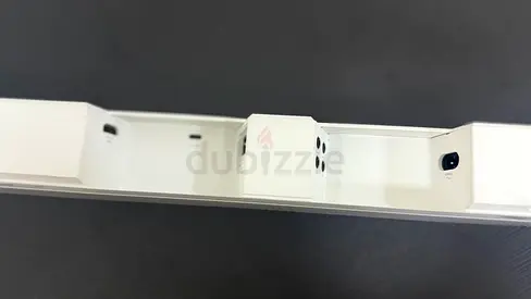 Bose White TV soundbar / speaker bar (used) - compact design