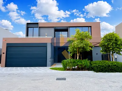 Park View ~ Landscaped ~ Freehold ~ Gated Community
