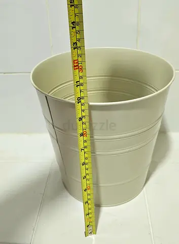 2 Tin Plant Pots