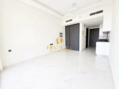 Vacant | Unfurnished Studio | parking included
