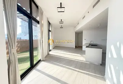Community View | Fitted Kitchen | Prime Location