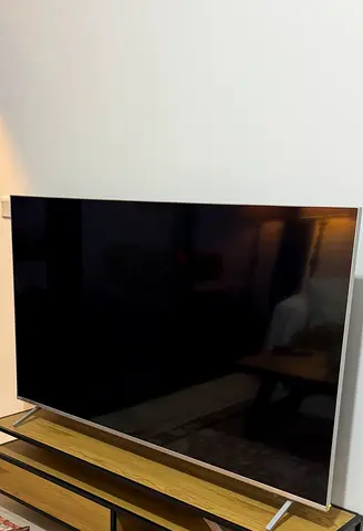 49-inch LED Smart TV in Good Condition