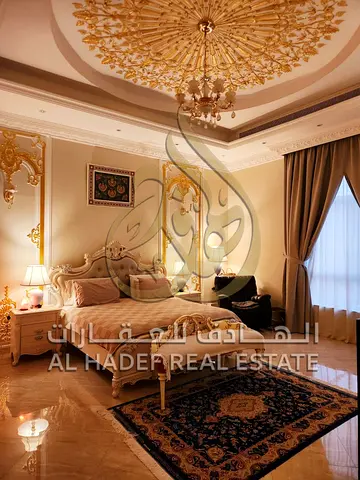 🏡✨ **فيلا فاخرة للإيجار السنوي في الرقيبة – الطي، الشارقة | 5 غرف ماستر وحديقة خارجية** ✨🏡  إذا كنت تبحث عن فيلا واسعة تجمع بين الخصوصية والراحة وال