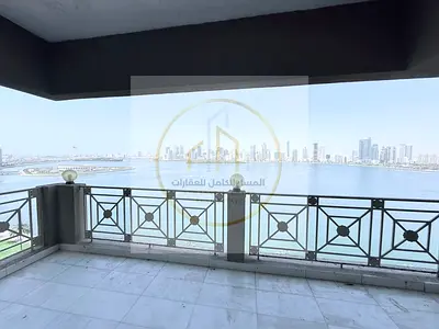 ثلاث غرف ماستر بإطلالة كاملة على البحيرة | صف أول على الكورنيش | 6 حمامات | غرفة خادمة وغسيل | بلكونتان وباركن مجاني