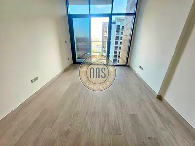 Branded ultra modern spacious and amenities free
