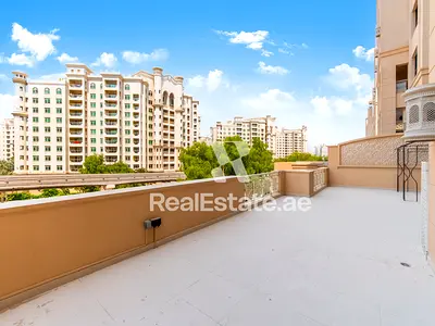 Huge Modern 2BR I Park View I Elegantly Renovated
