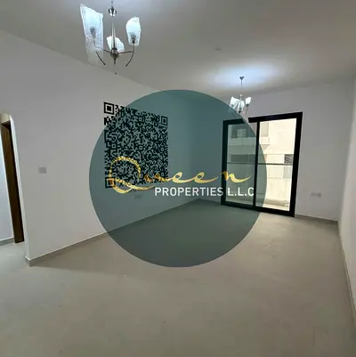 مساحة كبيرة / موقع مميز وحيوي / قريب من الخدمات والمرافق