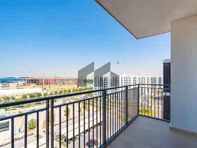 Cozy 2BR | Community View | Prime Location