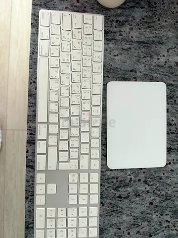 Apple Magic Keyboard with Numeric Keypad and Magic Trackpad - White