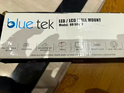 Bluetek BO-6040F LED/LCD TV Wall Mount