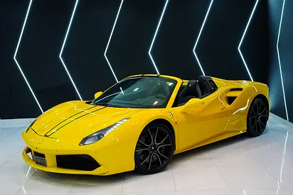 2019 Ferrari 488 Spider, Carbon Fiber Pack, Passenger Display, JBL Audio, GCC Specs!!