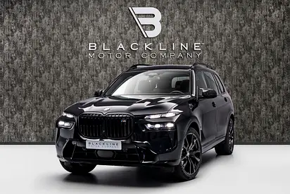 BUY NOW, PAY 2027 | THE BLACKLINE STANDARD | BMW Warranty + Service Contract, GCC, LOW KMs