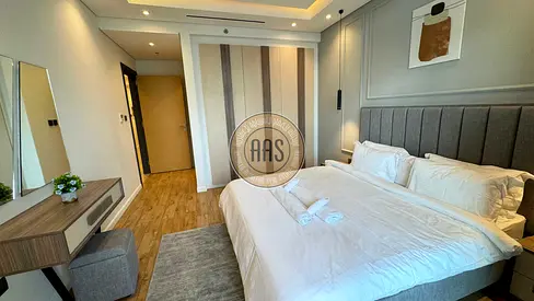 High floor, pool view, Huge 1bhk for sale only 1.6M near metro