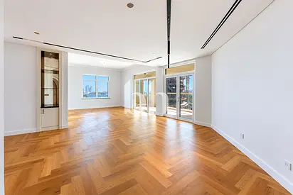 Sea View | High Floor | Fully Upgraded